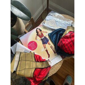 WW84 women’s size small Costume